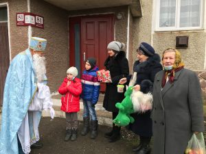 Прикарпаття: Не забули про тих, кому важко